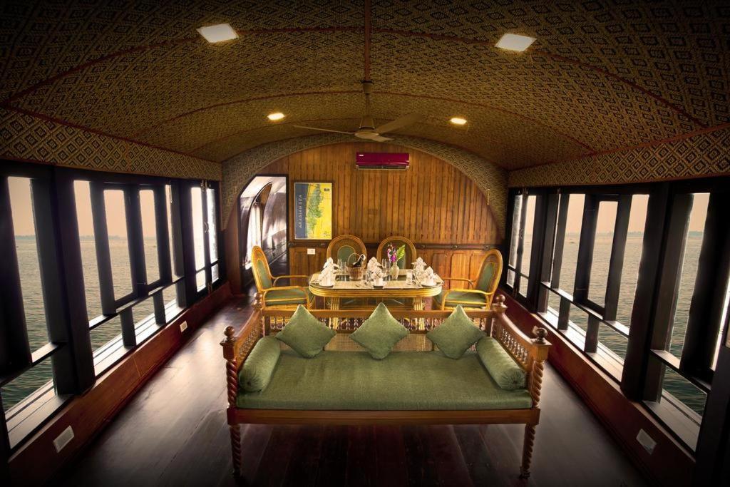 Vivaresidence Homestay Alappuzha المظهر الخارجي الصورة